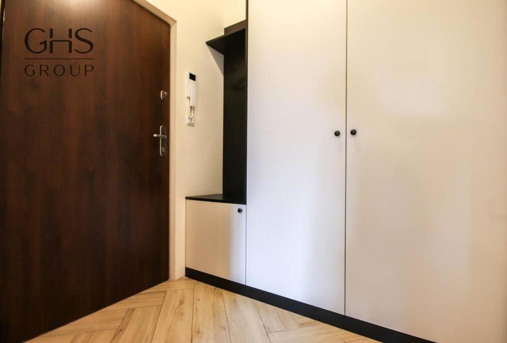 Apartament W Zabytkowej Kamienicy, Strzelecka 19 Красков Екстериор снимка